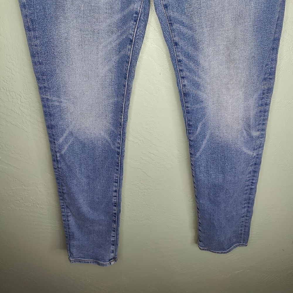 American Eagle Air Flex Slim Fit Light Wash Denim Jeans - Picture 6 of 9